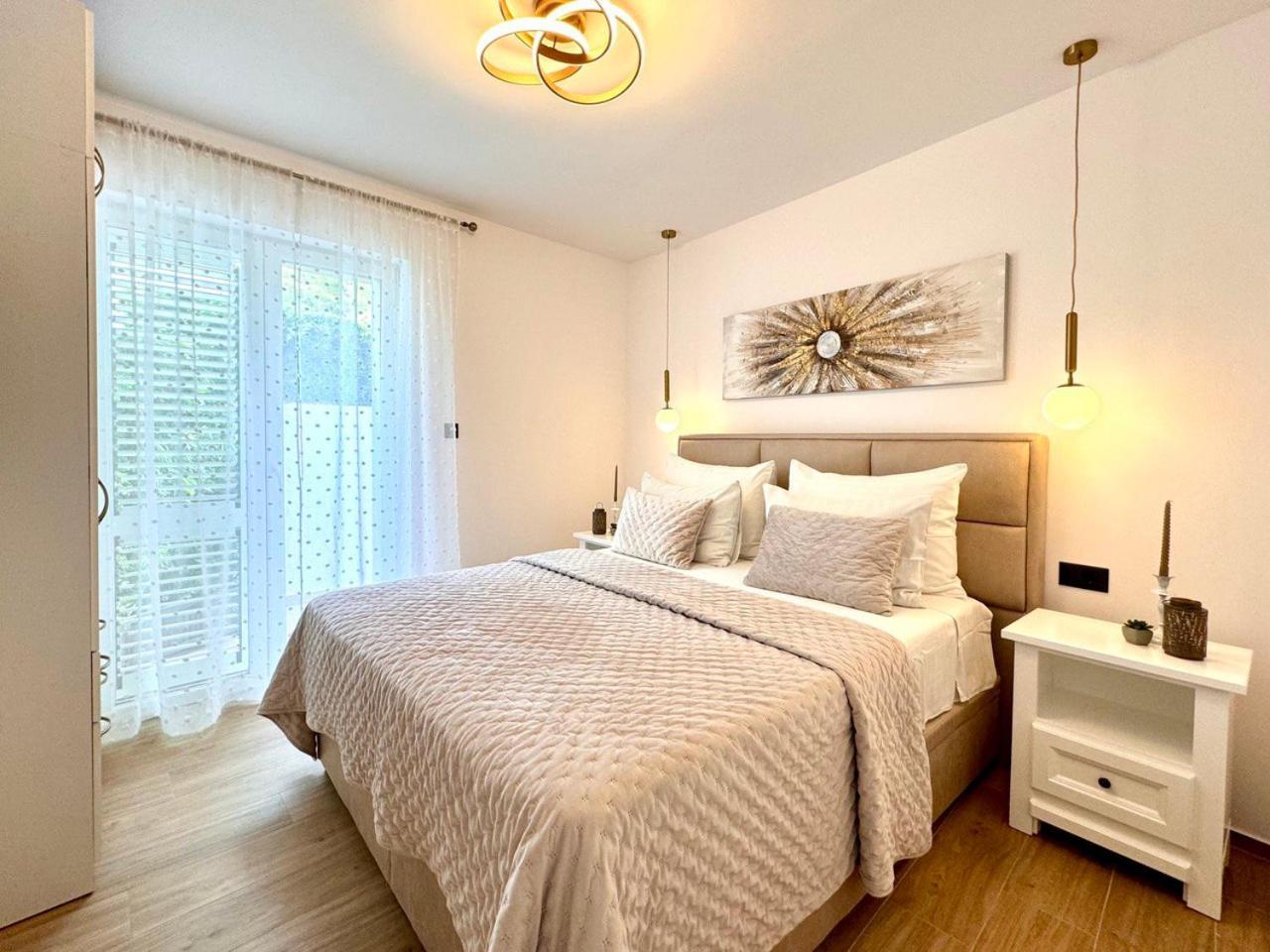 Apartmani Nikola Baška Voda Exterior foto