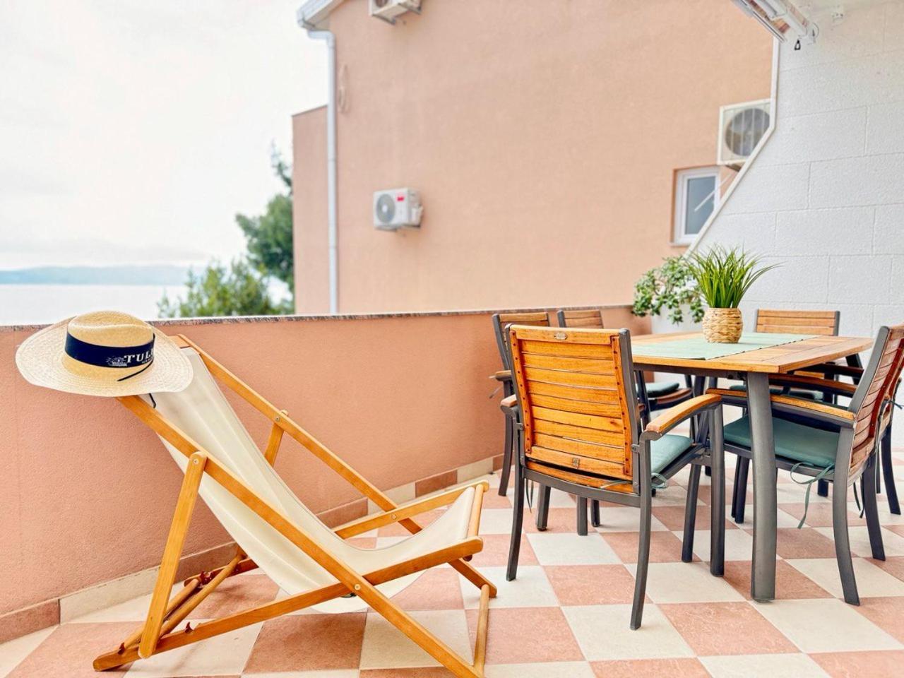 Apartmani Nikola Baška Voda Exterior foto